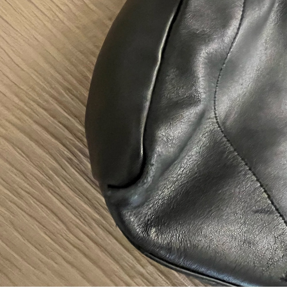 Black Leather Handbag Satchel - Picture 11 of 16
